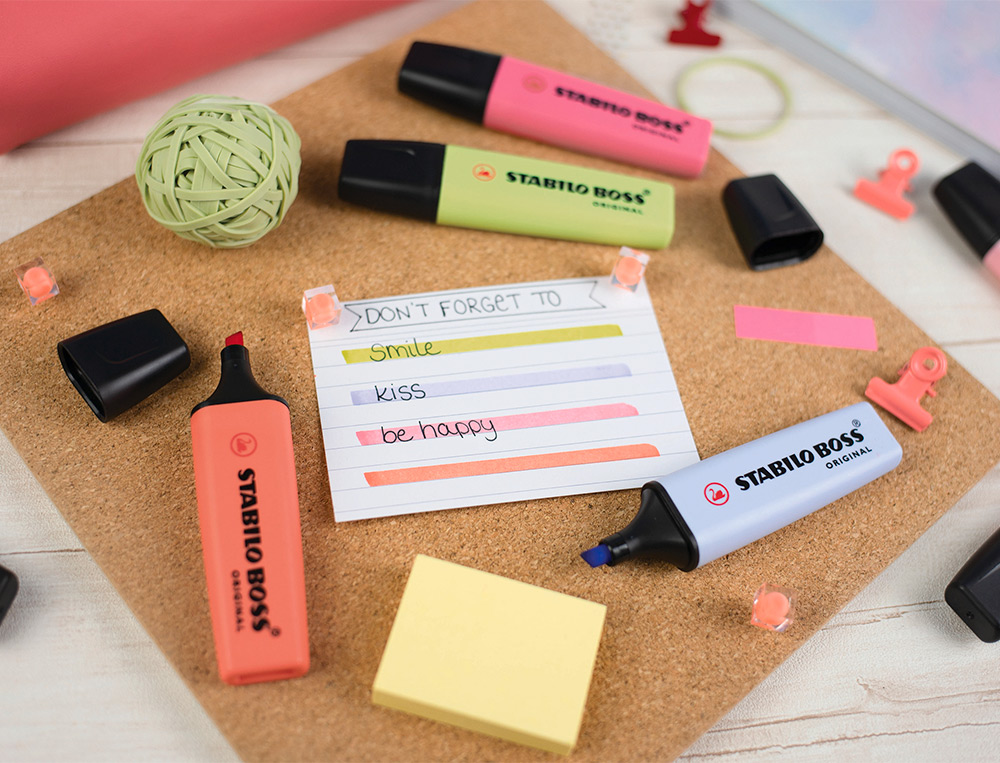 SURLIGNEUR STABILO BOSS PASTEL TRAC 2/5MM POINTE BISEAUTE ENCRE UNIVERSELLE BASE EAU RSISTANTE LUMIRE POCHETTE 4U